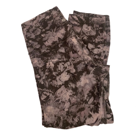 LULULEMON Gray Print Leggings Size 6 - Picture 1 of 3